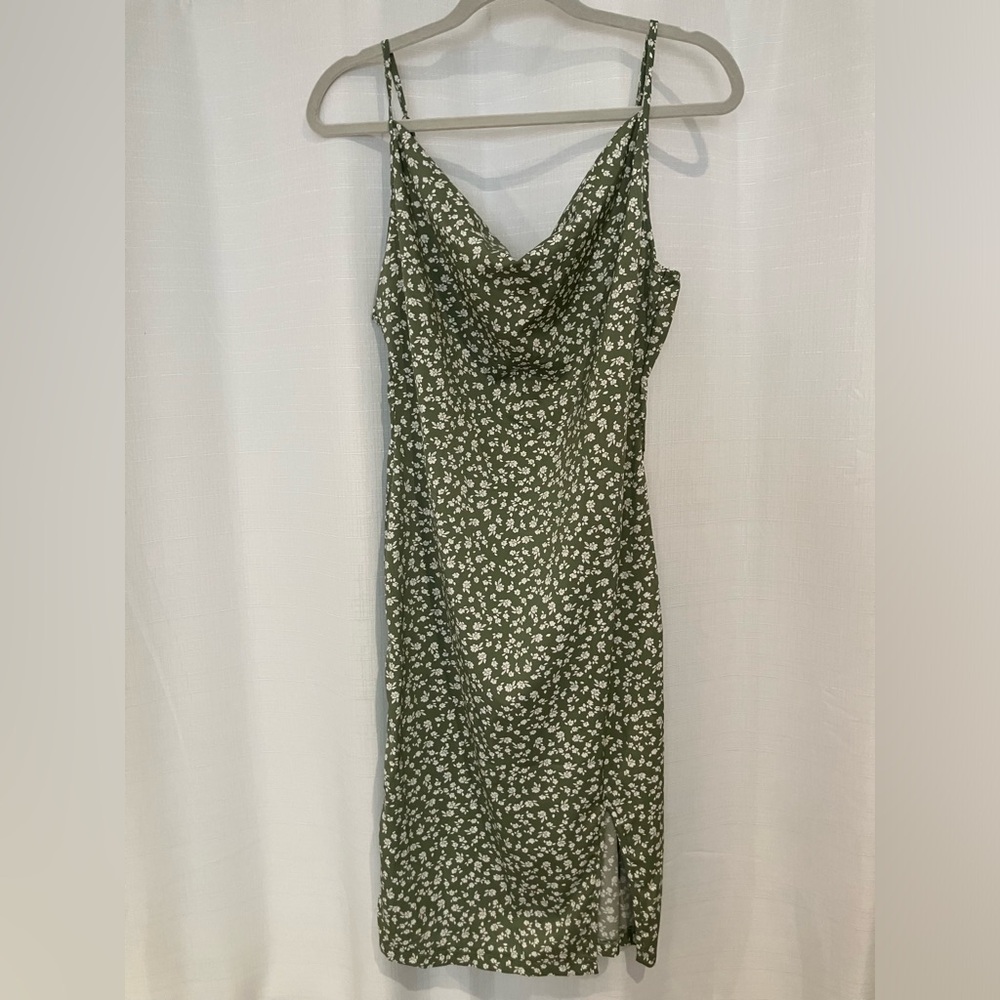 SHEIN Green Floral Midi Dress